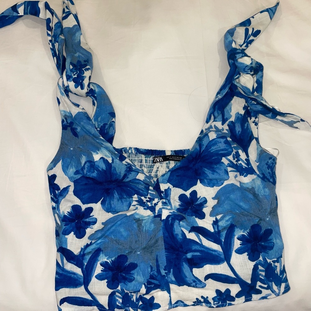 Zara White and Blue Floral Tank Top